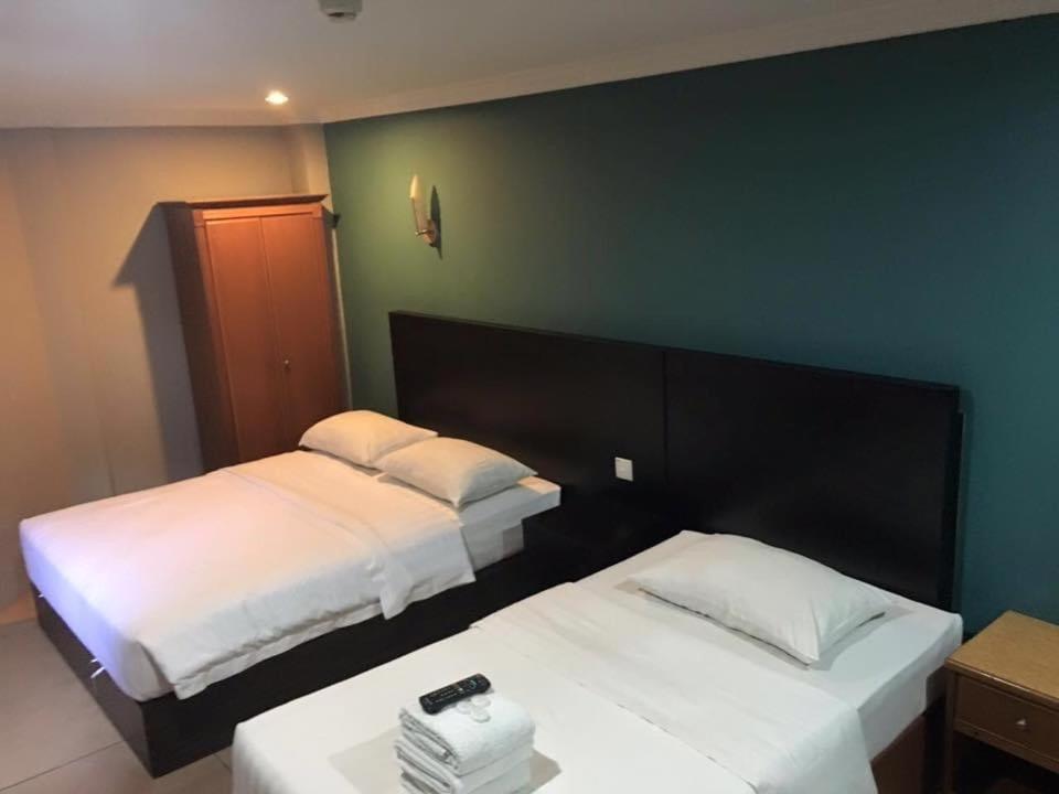 סיבו River Park Hotel מראה חיצוני תמונה