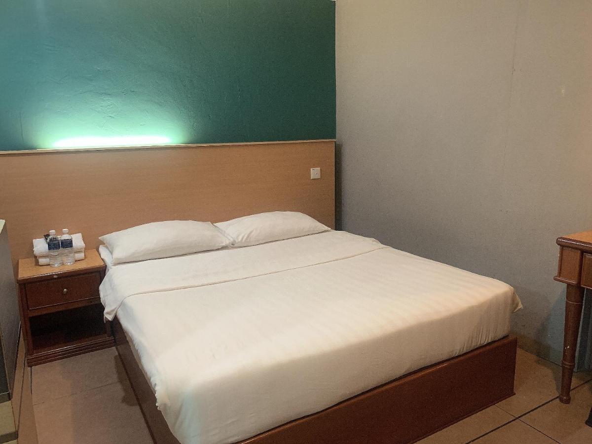 סיבו River Park Hotel מראה חיצוני תמונה