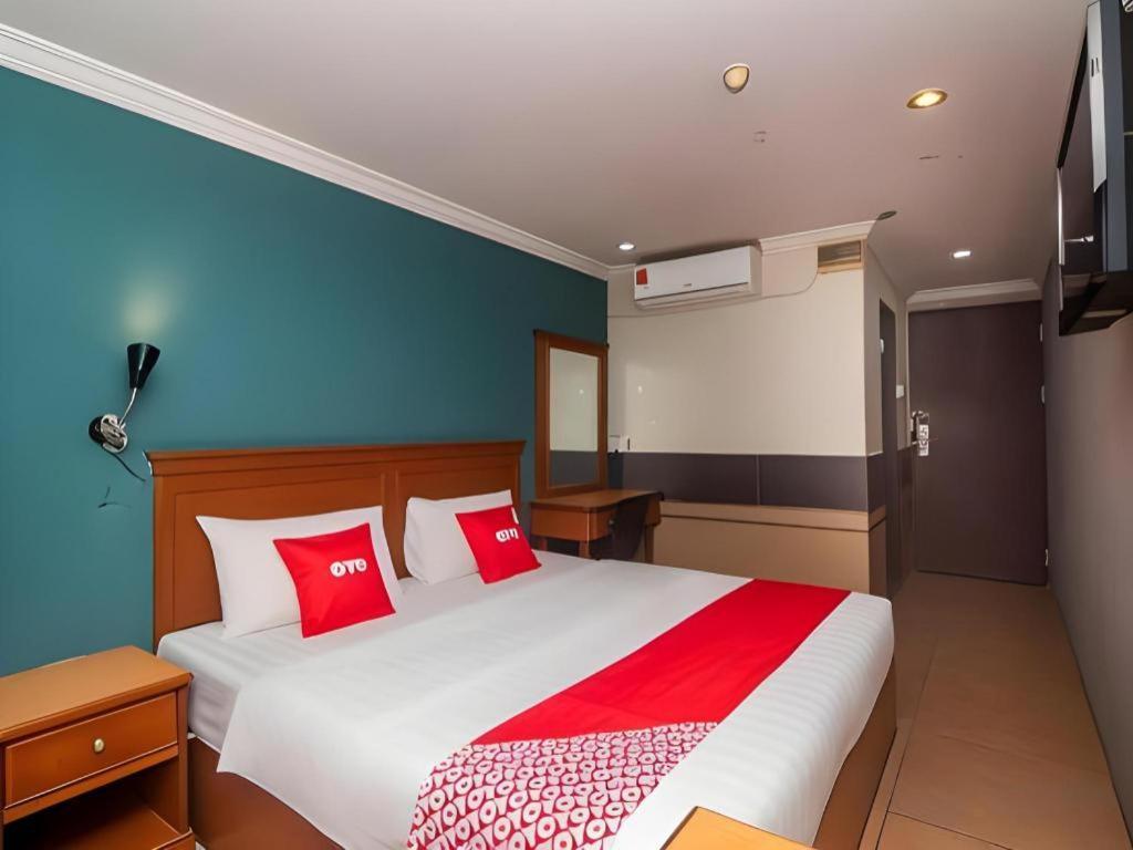 סיבו River Park Hotel מראה חיצוני תמונה