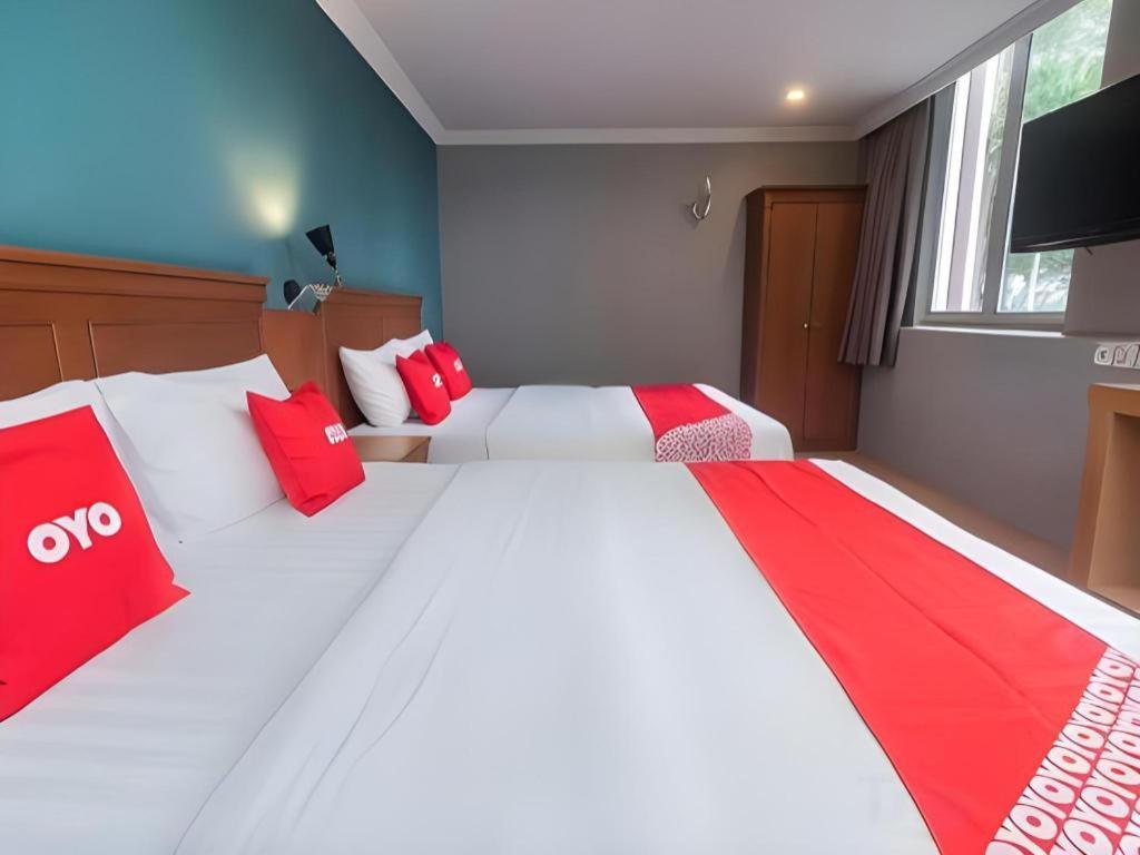 סיבו River Park Hotel מראה חיצוני תמונה