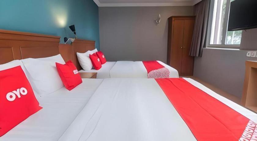 סיבו River Park Hotel מראה חיצוני תמונה